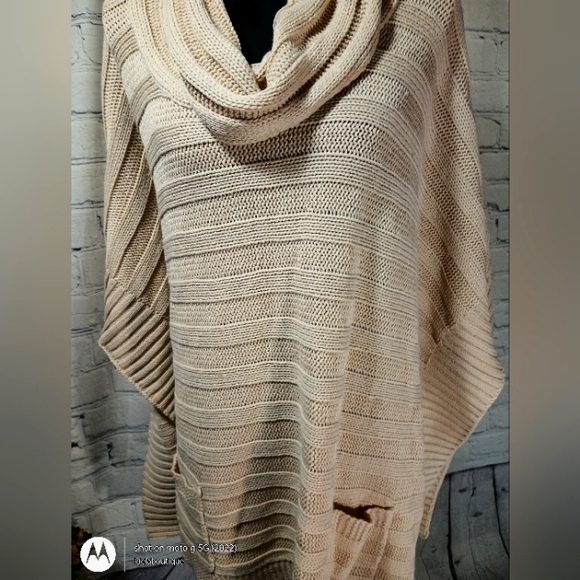 Max Sport LA CowlNeck Knit ribbed SweaterPoncho Heather Oatmeal - Picture 3 of 16